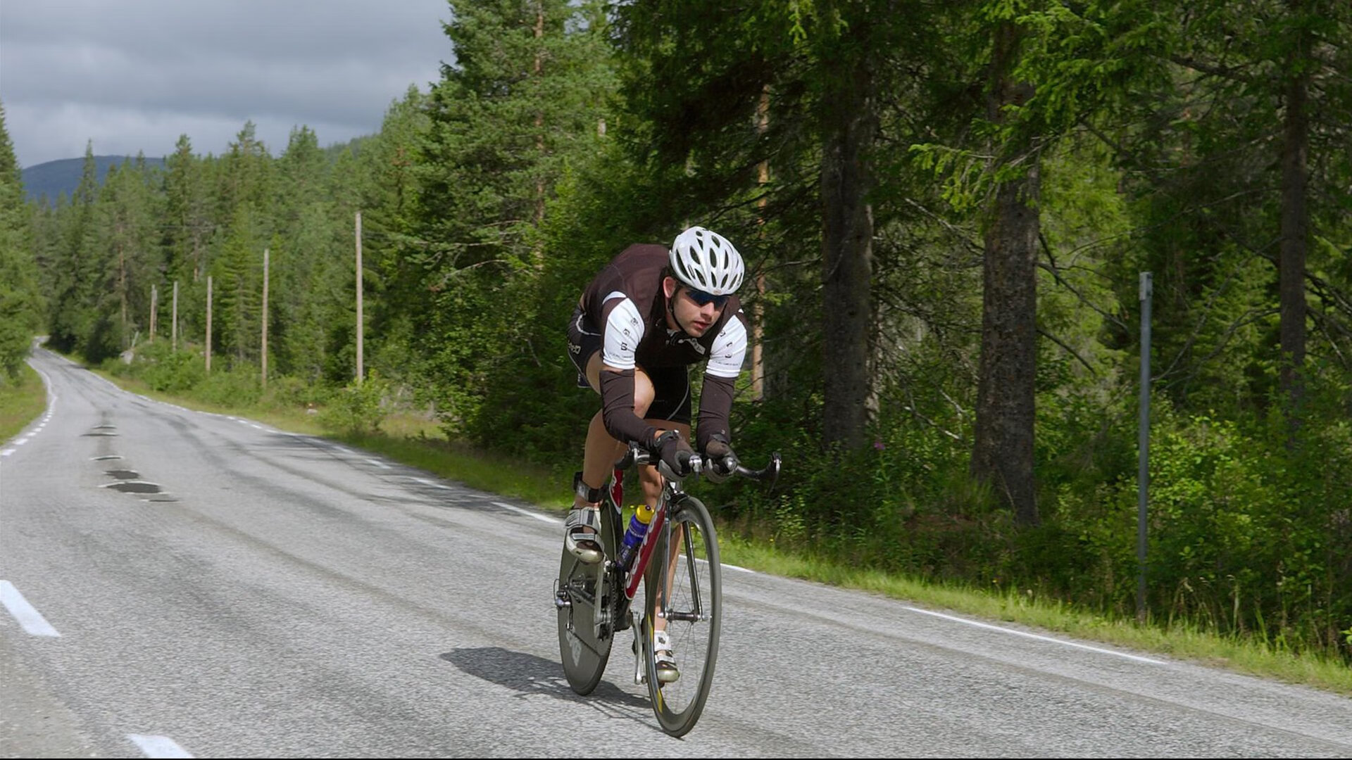 智能体育训练辅助系统设计与应用,智能 体育